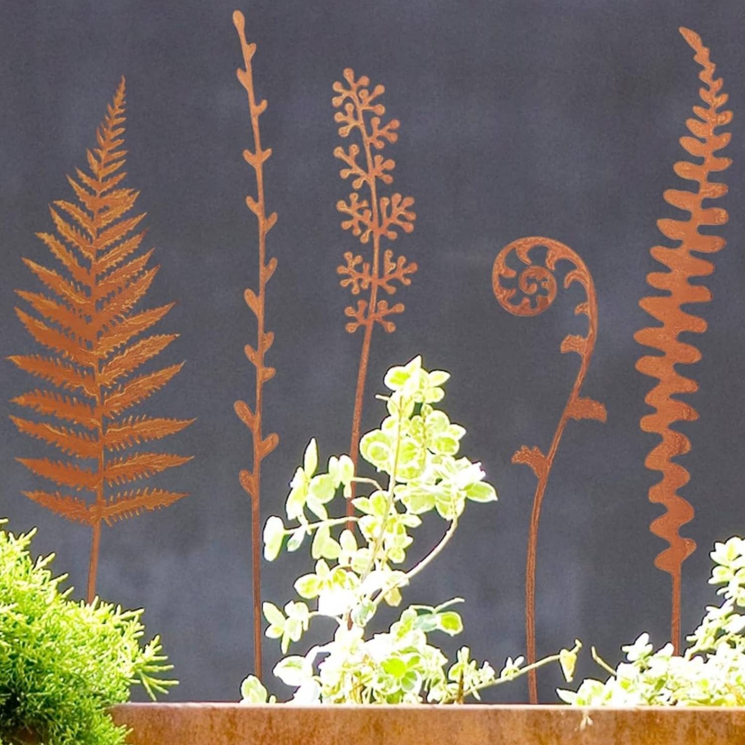 best outdoor metal sculpture